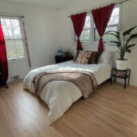 Thumbnail for the listing's main image