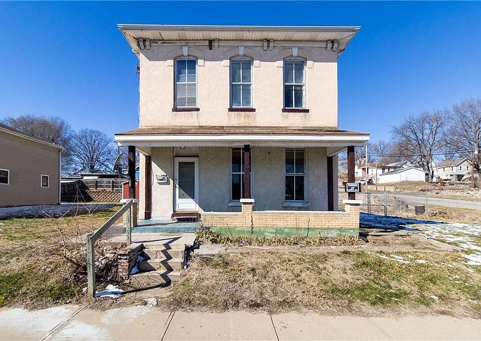 1720 Savannah Ave, Saint Joseph